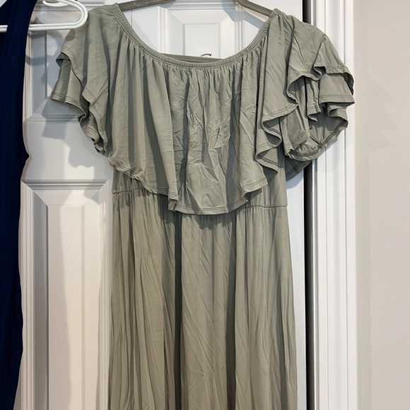 Maternity Dress Bundle - Picture 7 of 11